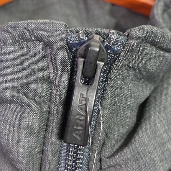 Ariat Men’s Concealed Carry Vest XL Tall Gray NWT Insulated Water Resistant - Picture 5 of 12